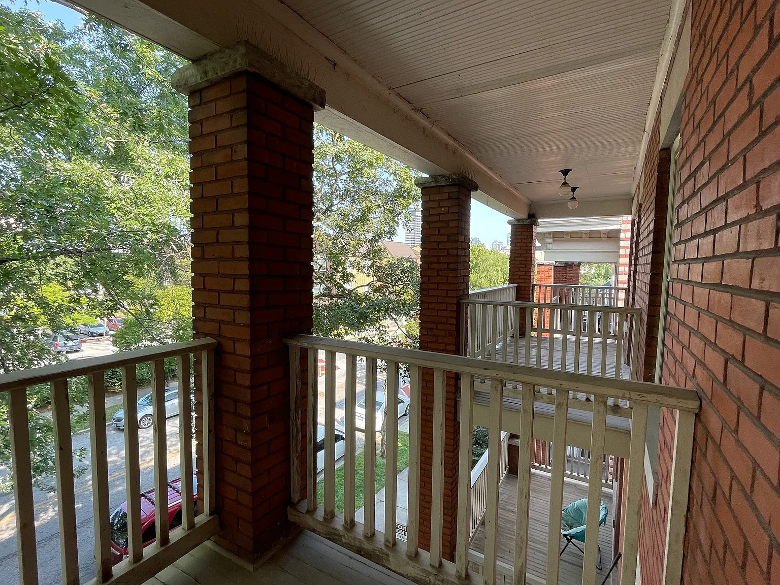 1 bed, 1.5 bath, 1150 sqft, $1,395 — Photo 4