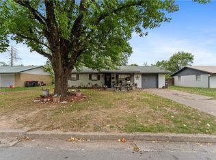 718 Morrison Pl, Springdale, AR 72762