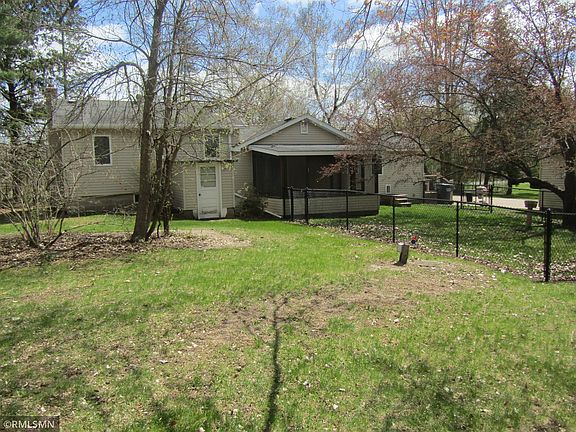 2nd image of 50720 Evergreen Ave