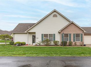 1089 Timberwood Dr, Beaver Falls, PA 15010