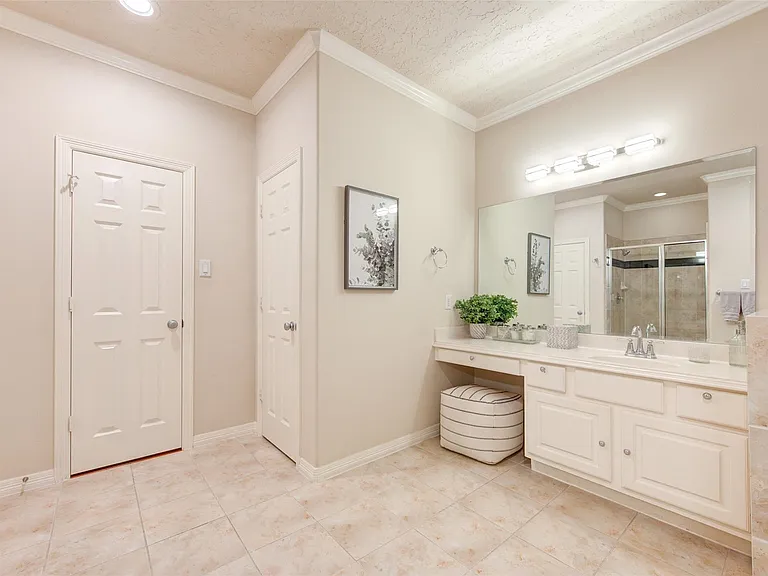 1147 Sopris Dr — Photo 29