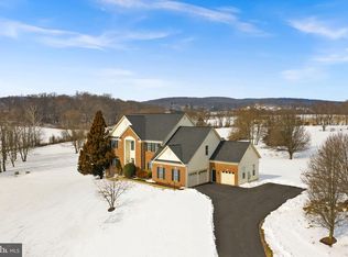 42037 Heaters Island Ct, Leesburg, VA 20176