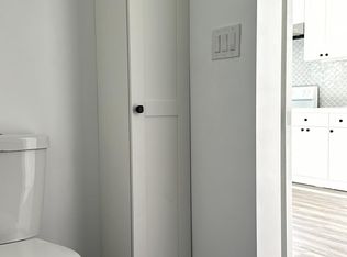 1717 Phillips Way, Los Angeles, CA 90042