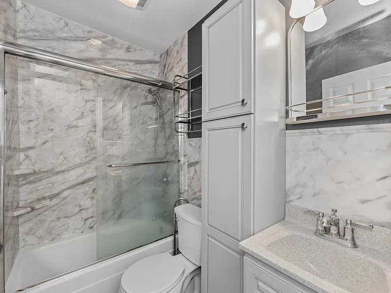 73 Main St #12 — Photo 10