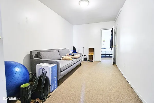 Rented by Citi Habitats | media 9
