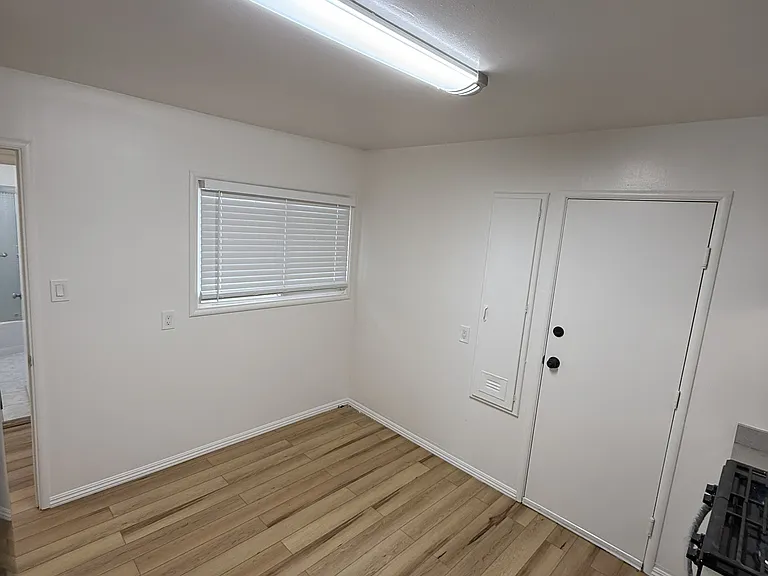 85 Citrus Ave #5 — Photo 5
