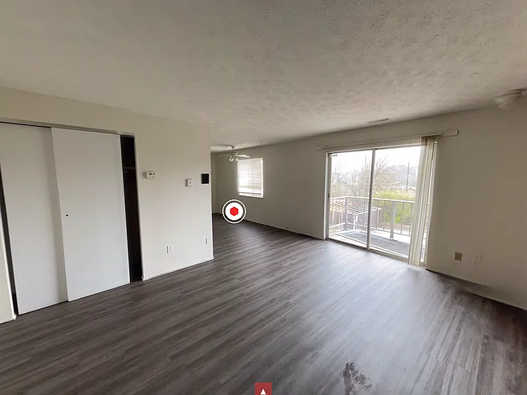 2789 Queen City Ave — Photo 3