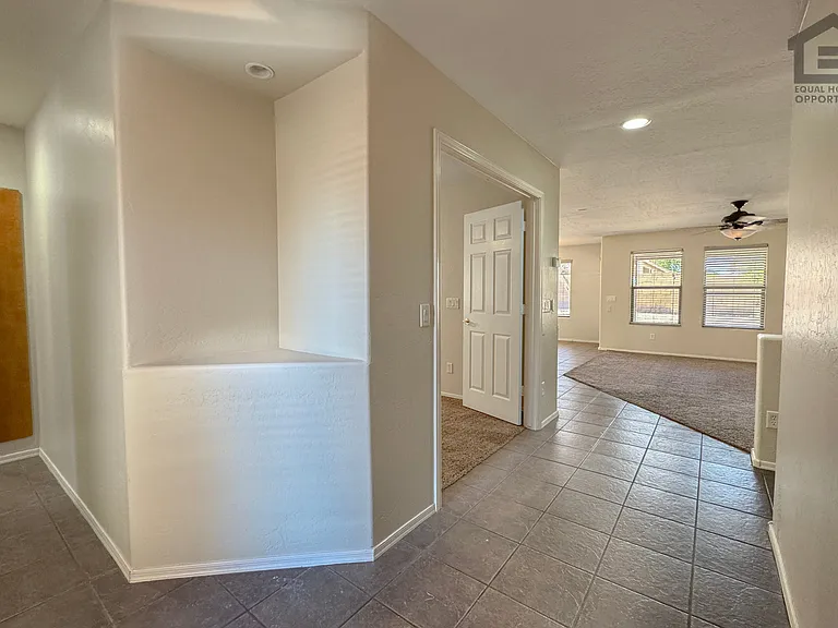 12614 W Avalon Dr — Photo 7