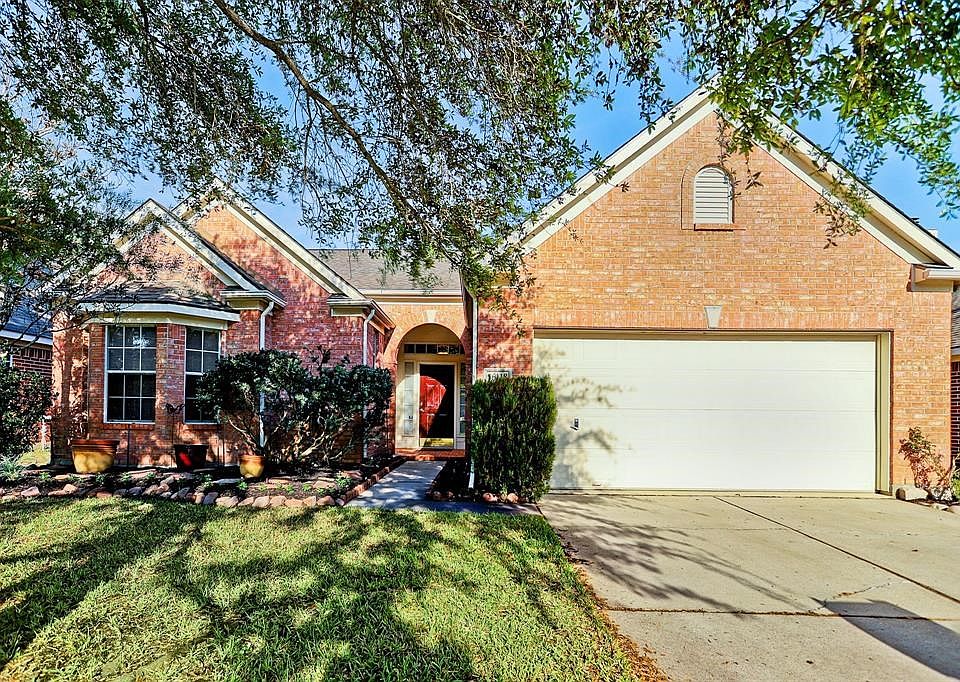 1st image of 15118 Red Cedar Bluff Ln