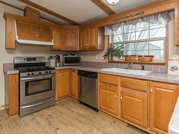 3rd image of 8058 Osceola St