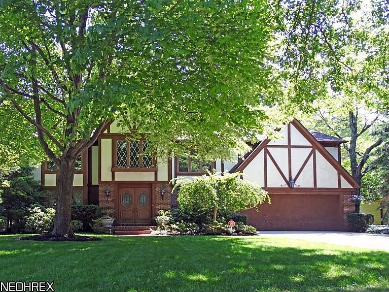 1st image of 2041 Newbury Dr