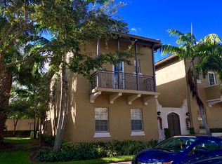 610 SW 147th Ter, Pembroke Pines, FL 33027