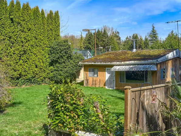 327 Gulf View, Point Roberts, WA 98281