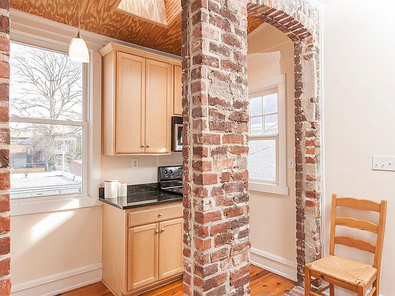 5th image of 2614 W Main St