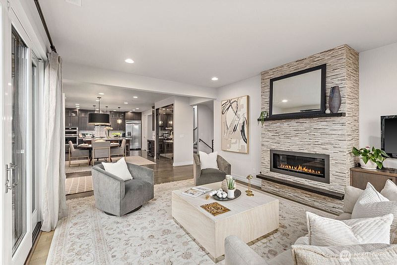 5th image of 1525 36th Avenue S