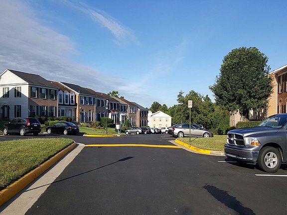 4th image of 13342 Foxhole Dr