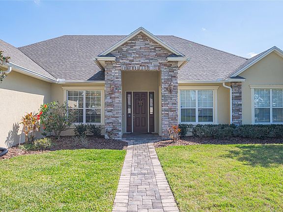 3rd image of 163 Shannon Oaks Dr