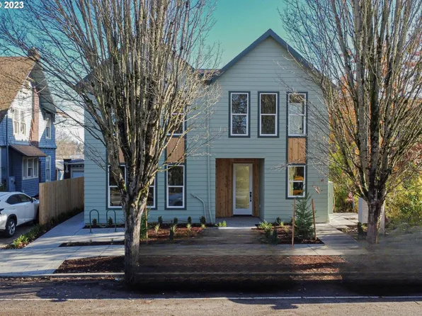 5320 SE Milwaukie Ave #8, Portland, OR 97202