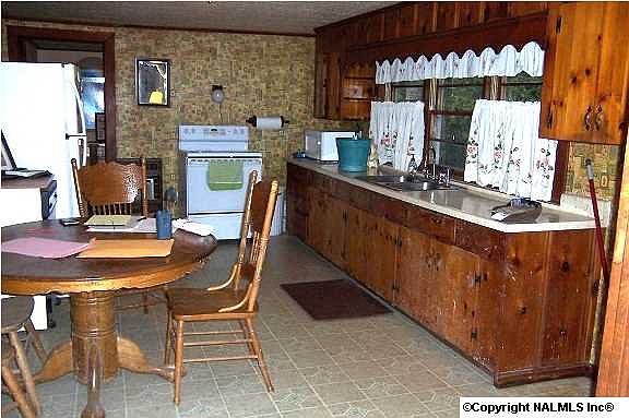 2nd image of 2379 Mountain Dr