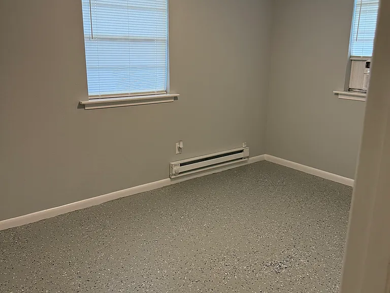 732 Arnold Ave — Photo 6