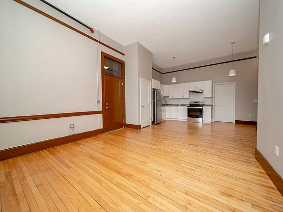 5th image of 36 Prospect St #205