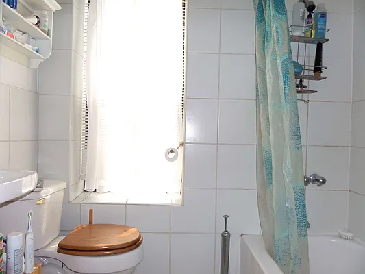 Rented by The Maestro Group | media 28