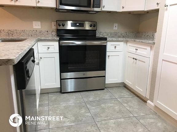 3rd image of 3814 Wrentham Dr