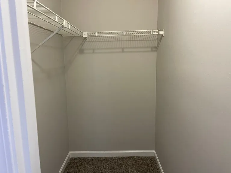 1812 Barnwell Ct — Photo 16