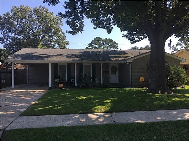1st image of 673 Fairlawn Dr