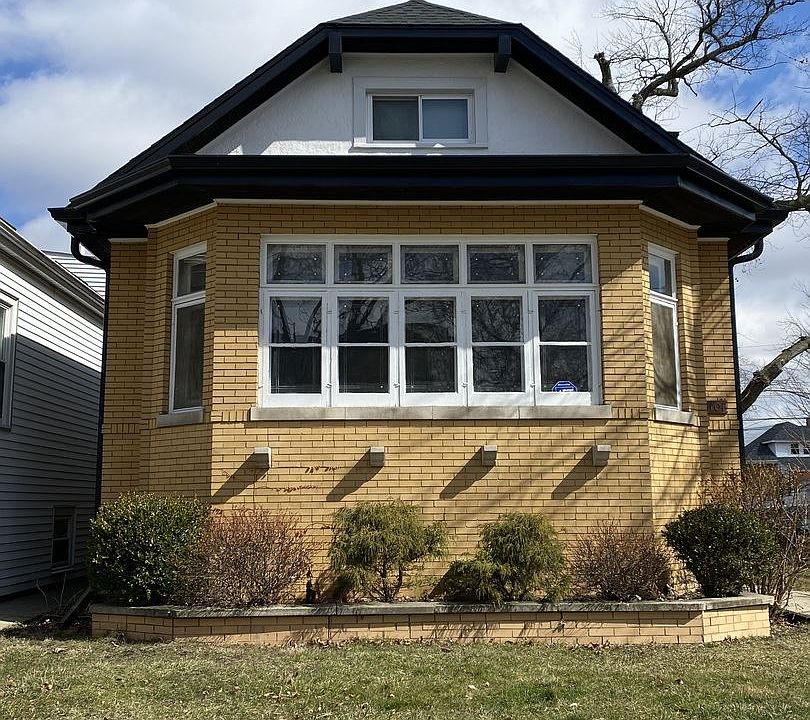 1st image of 4101 N Menard Ave