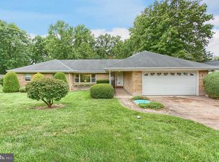 3916 Woodvale Rd, Harrisburg, PA 17109