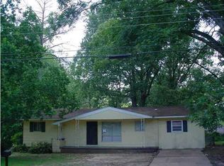 1741 Maria Dr, Jackson, MS 39204