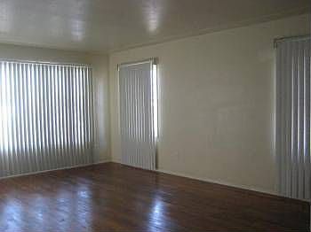 2nd image of 5025 Thorne Dr