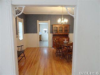 5th image of 28 Seneca St