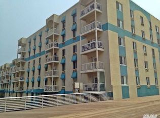 20 Franklin Blvd APT 309, Long Beach, NY 11561
