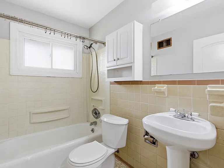 125 Sheffield Dr — Photo 12