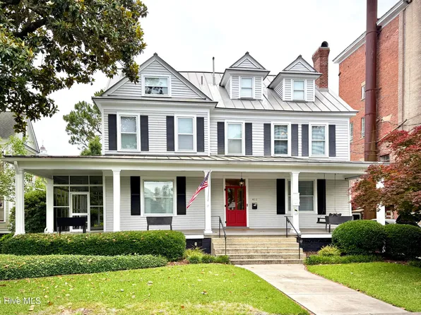 411 Johnson Street, New Bern, NC 28560