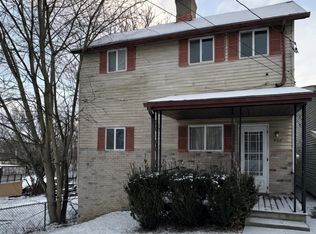 466 Broad St, Washington, PA 15301