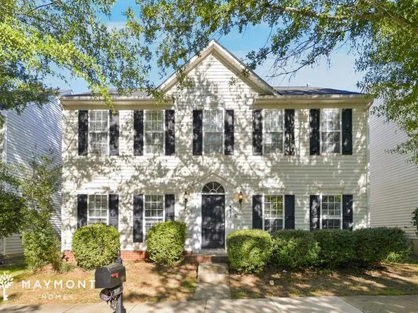 6607 Olmsford Dr, Huntersville, NC 28078
