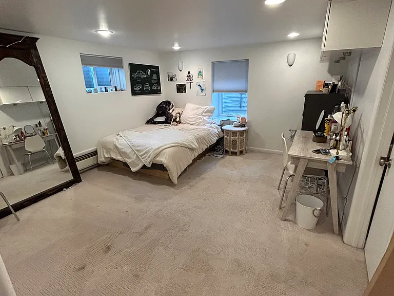 Downstairs bedroom #1