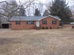 240 Sunset Dr, Powells Crossroads, TN 37397