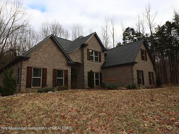 4th image of 3268 Shady Lake Dr