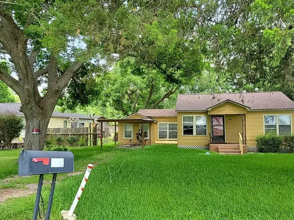 6711 Fm 442 Rd, Boling, TX 77420