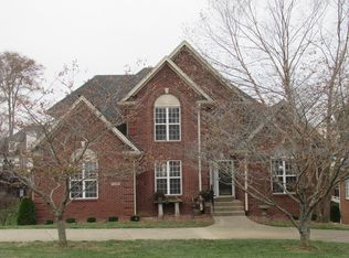 5308 Saratoga Estates Cir, Louisville, KY 40299