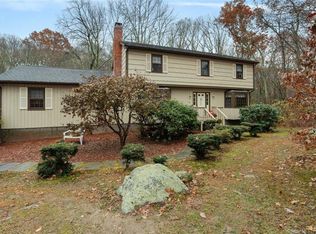 45 Field Rock Rd, Monroe, CT 06468