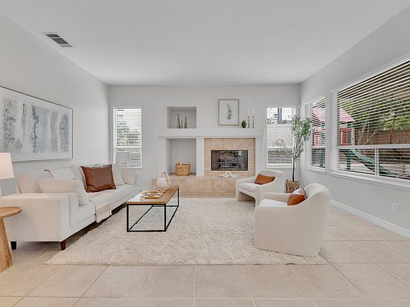 4th image of 11674 Scripps Creek Dr