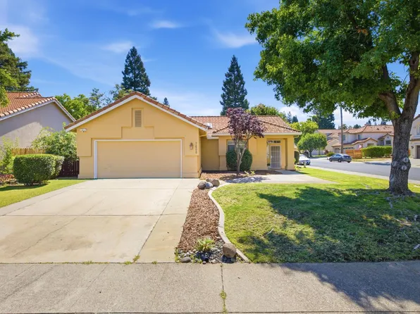 3600 Amethyst Dr, Rocklin, CA 95677