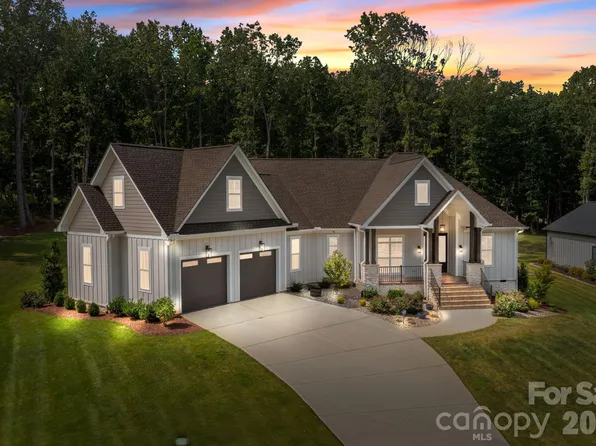 4465 Brancer Ln, Lincolnton, NC 28092