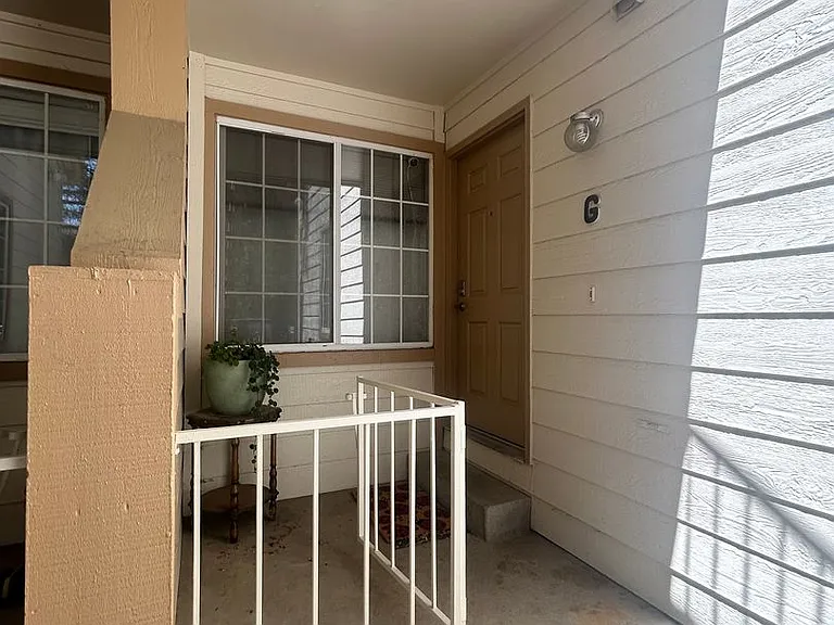 4871 White Rock Cir #G — Photo 2