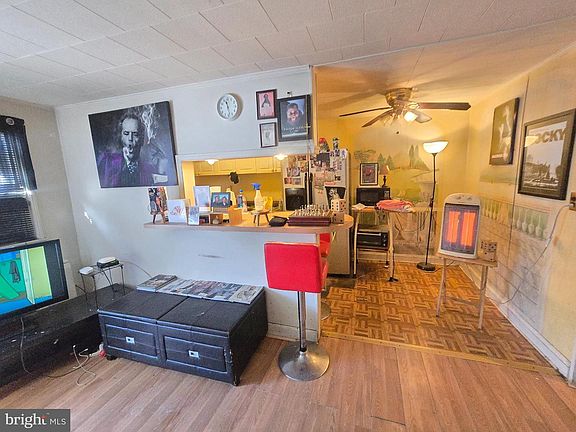 3rd image of 535 Wiltshire Rd